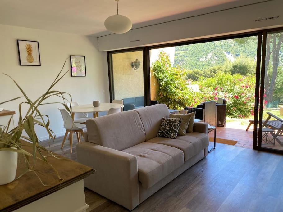 Le Corton - 45M2 - Parking - Jardin - Wifi Leilighet Cassis Eksteriør bilde